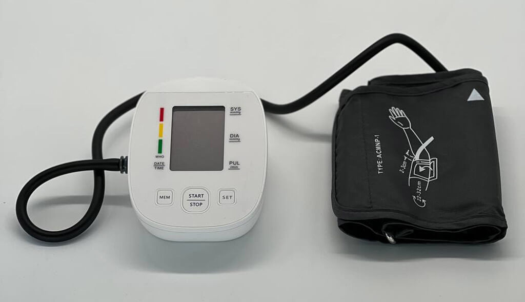 Top 5 Blood Pressure Monitors 2022 Based On EaseOfUse, Price